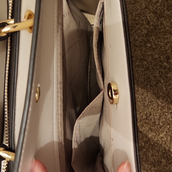 White Steve Madden Purse - Picture 2 of 3